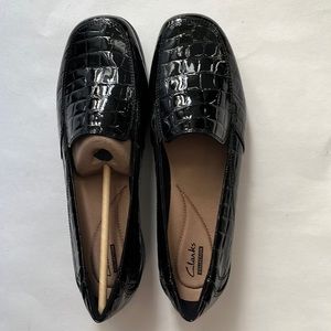 Clarks Gael Angora Black Croc Patent Loafers